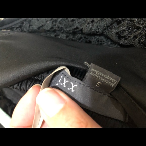 Women’s Black Halter Dress in S - Picture 3 of 4